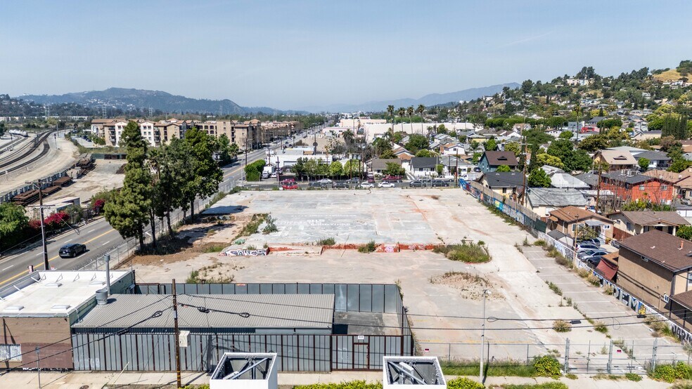 1150 N San Fernando Rd, Los Angeles, CA à vendre - Photo de l’immeuble – Image 3 sur 16