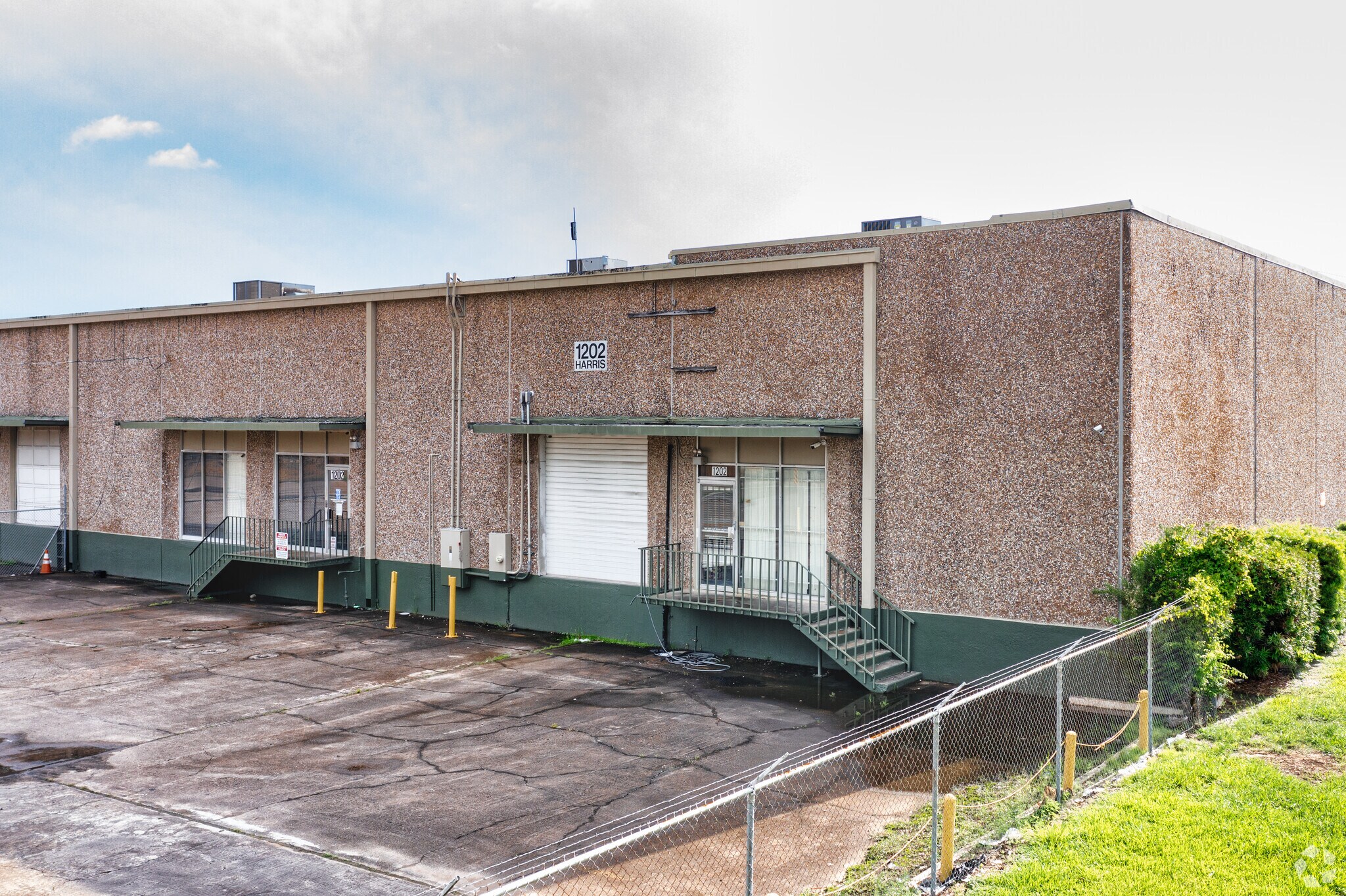 1202-1398 Harris St, Houston, TX à louer Photo principale– Image 1 sur 9