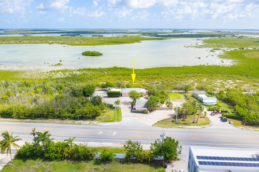 24171 Overseas Hwy, Summerland Key, FL à vendre - Photo principale – Image 1 sur 17
