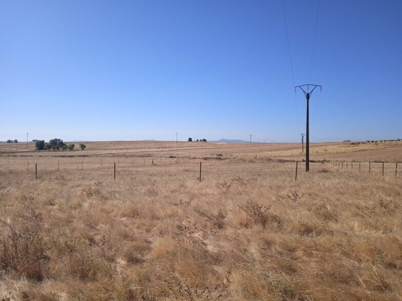 Terrain dans Sierra de Fuentes, Cáceres à vendre - Aérien – Image 3 sur 3