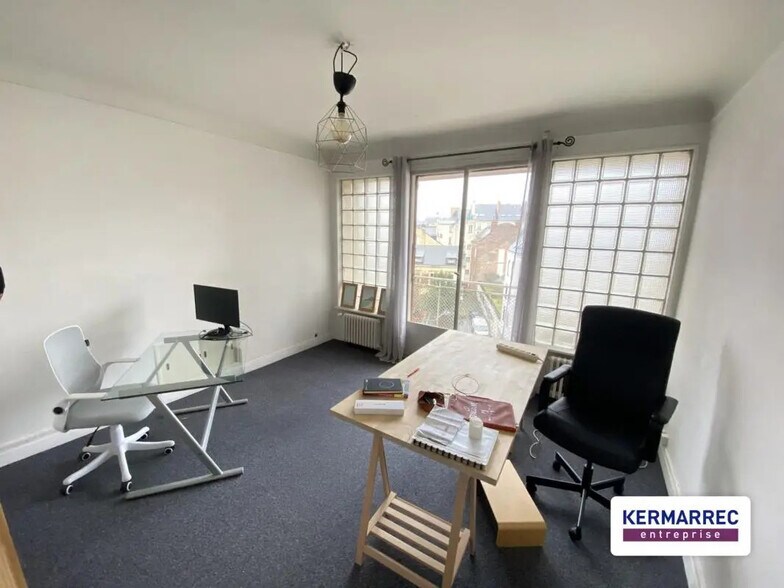 Bureau dans Rennes à louer - Photo de l’immeuble – Image 2 sur 2