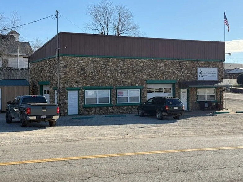 301 N Elm St, Mountain View, MO à vendre - Photo de l’immeuble – Image 3 sur 7