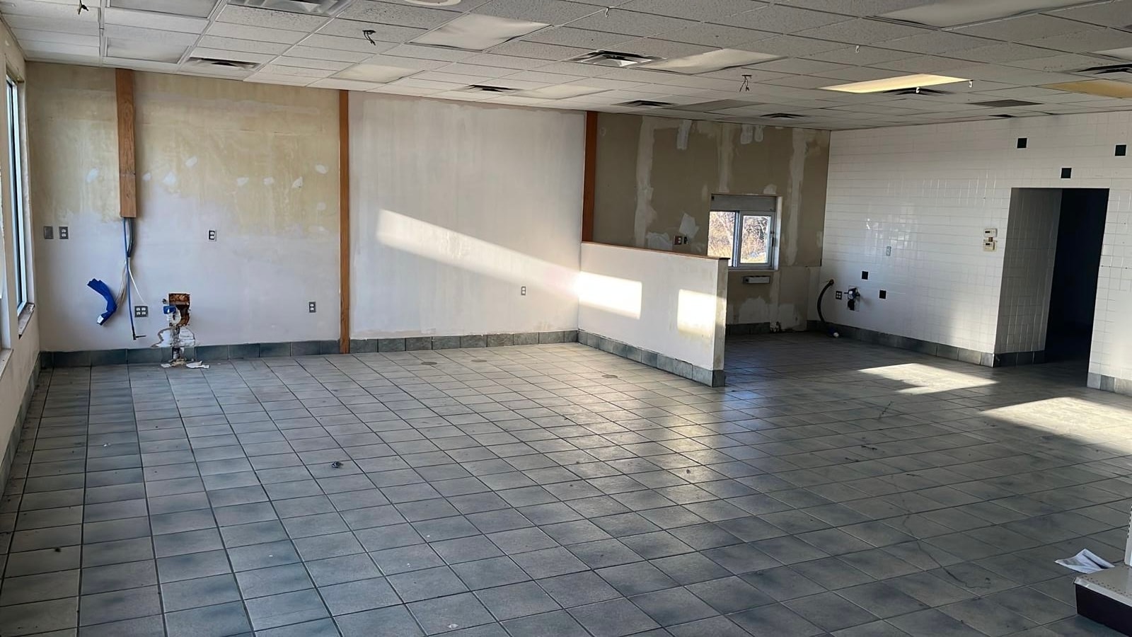 510 W Cemetary Ave, Chenoa, IL à louer Photo de l’immeuble– Image 1 sur 4