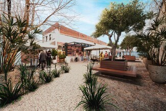 Plus de détails pour 235 Van Brunt St, Brooklyn, NY - Local commercial, Local d'activités à louer