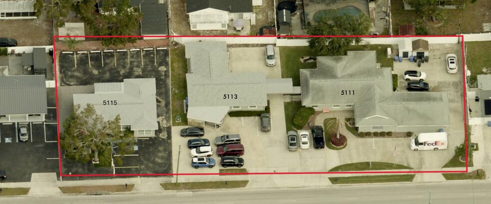 11,000 SF Office Development Opportunity portefeuille de 3 biens à vendre sur LoopNet.fr - Aérien – Image 1 sur 19