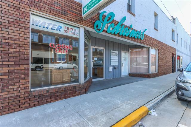 405 S Central Ave, Marshfield, WI à vendre - Photo de l’immeuble – Image 1 sur 39