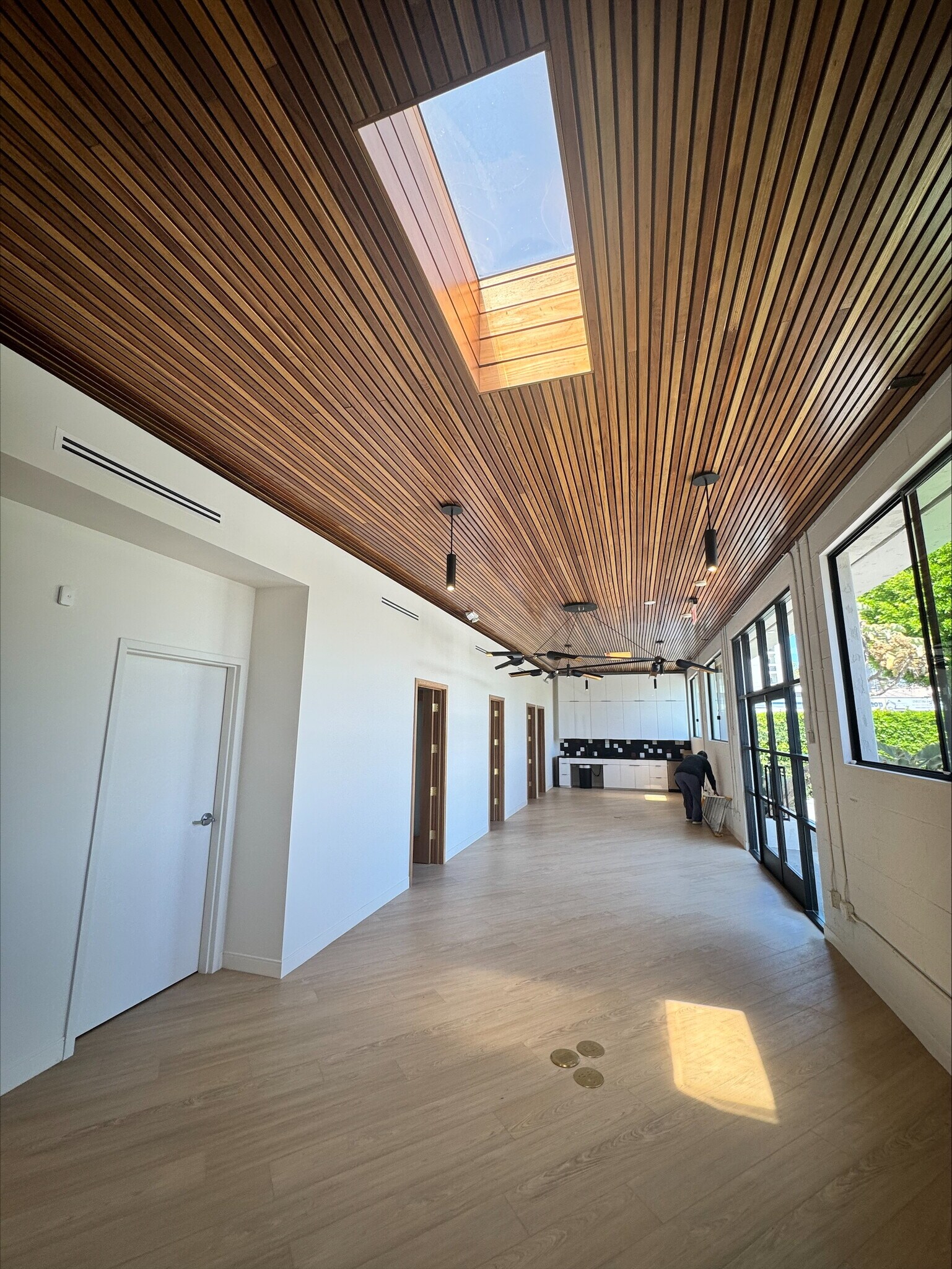 1154 S Robertson Blvd, Los Angeles, CA à louer Photo de l’immeuble– Image 1 sur 16
