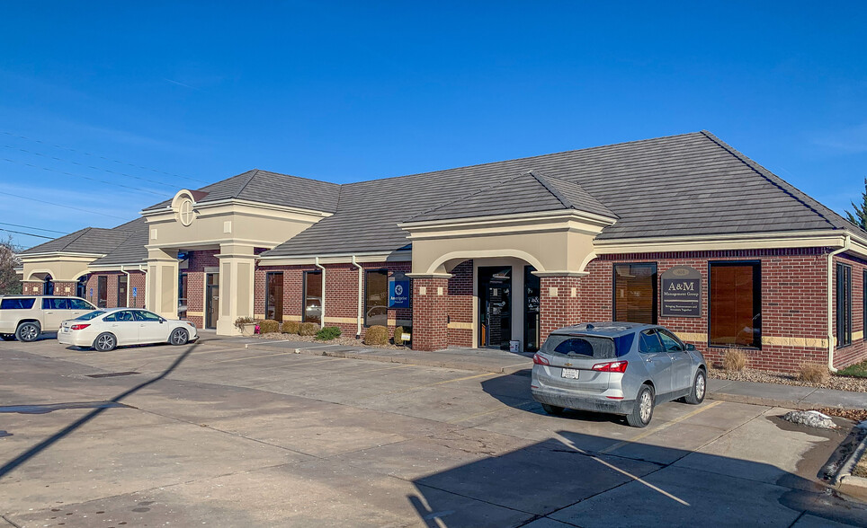 10333 E 21st St, Wichita, KS à louer - Photo principale – Image 1 sur 4