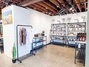 110 W Johnson St, Staunton, VA à louer Photo intérieure– Image 2 sur 20