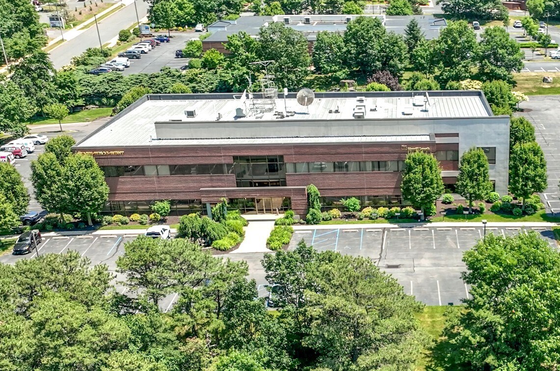 600 Baltimore Dr, Wilkes-Barre, PA à louer Photo principale– Image 1 sur 9