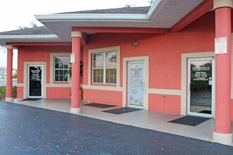 391 Lee Blvd, Lehigh Acres, FL à louer Photo intérieure– Image 1 sur 5