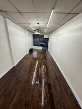 2109-2125 Westbury Ct, Brooklyn, NY à louer Photo intérieure– Image 2 sur 5