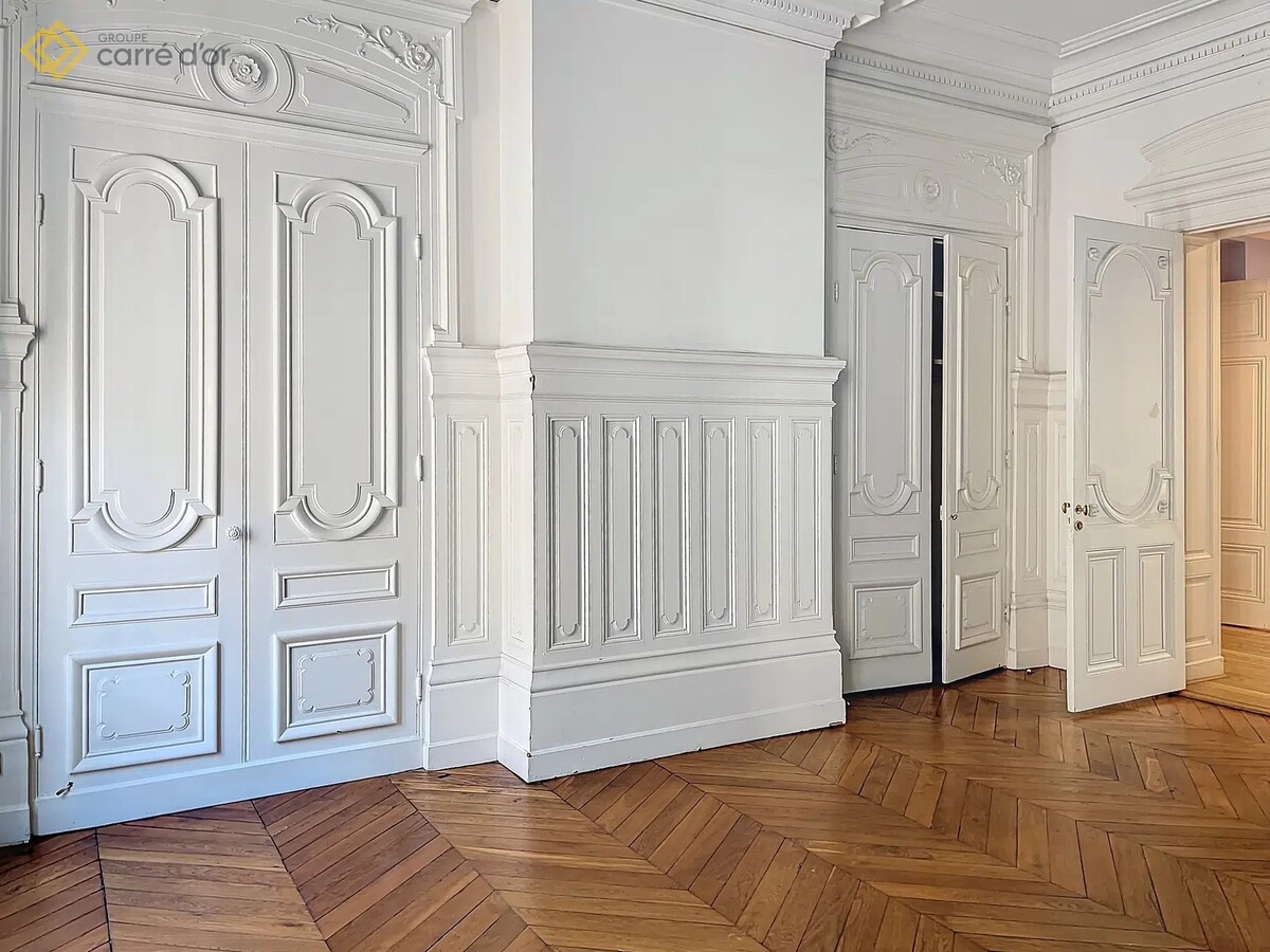 2 Rue D'Algerie, Lyon, RHO 69001 - Lot 01 -  - Photo intérieure - Image 1 of 9