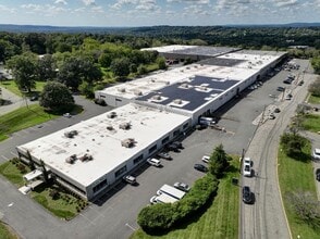 415 Hamburg Tpke, Wayne, NJ à louer Photo de l’immeuble– Image 1 sur 3