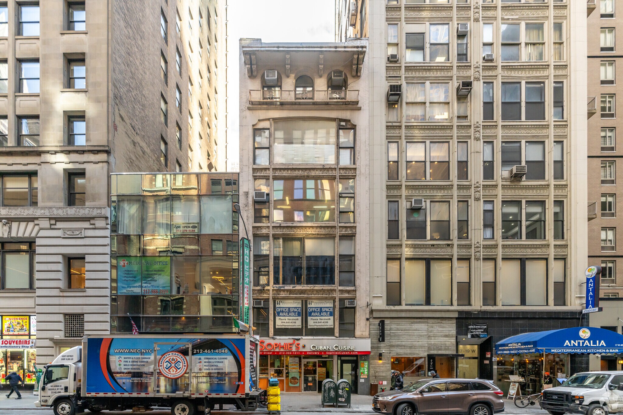 21 W 45th St, New York, NY à vendre Photo principale– Image 1 sur 10