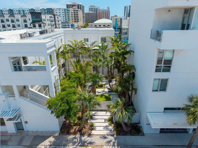1386 5th St, Sarasota, FL à vendre - Aérien – Image 1 sur 8