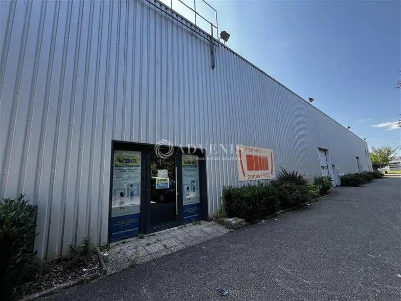 Local d'activités dans Eckbolsheim à vendre - Photo de l’immeuble – Image 2 sur 7
