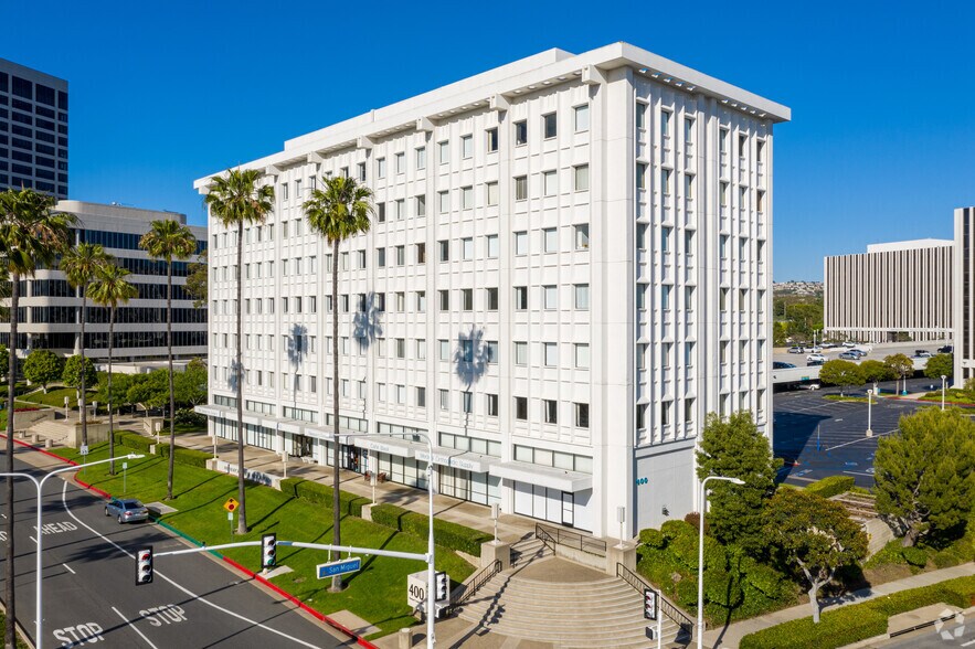 400 Newport Center Dr, Newport Beach, CA à louer - Photo principale – Image 1 sur 24