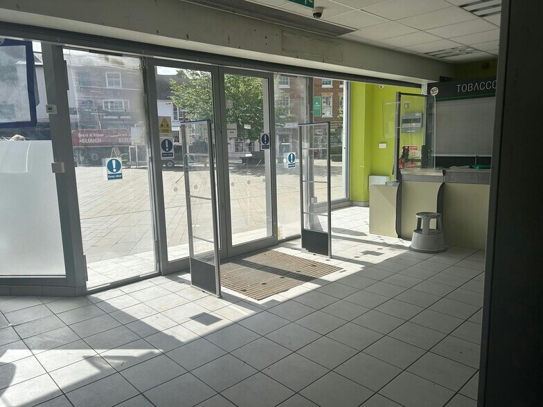 9-10 Market Pl, Wokingham à louer - Photo de l’immeuble – Image 3 sur 7