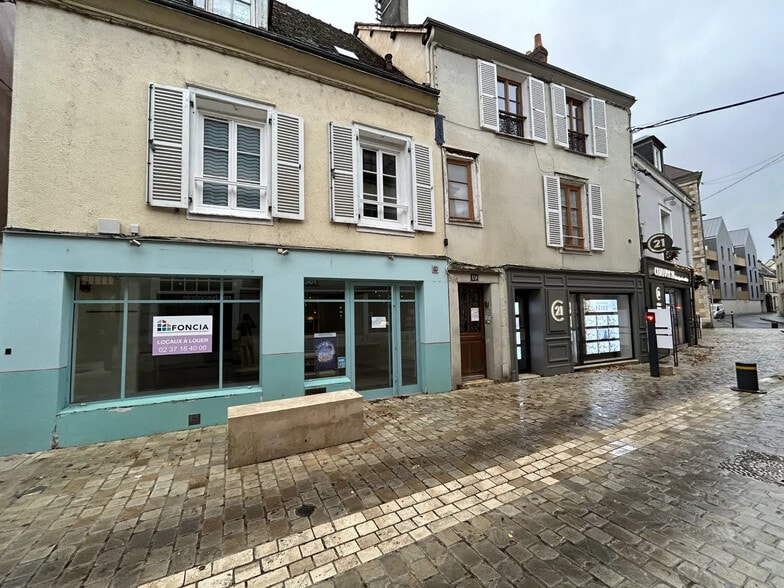 17 Rue Daniel Boutet, Chartres à louer - Photo de l’immeuble – Image 1 sur 5