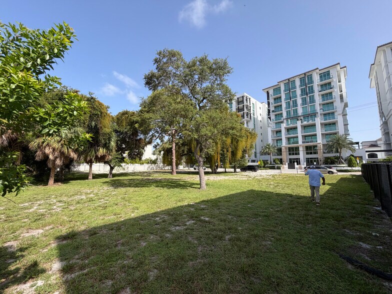 450 E Royal Palm Rd, Boca Raton, FL à vendre - Photo de l’immeuble – Image 3 sur 10