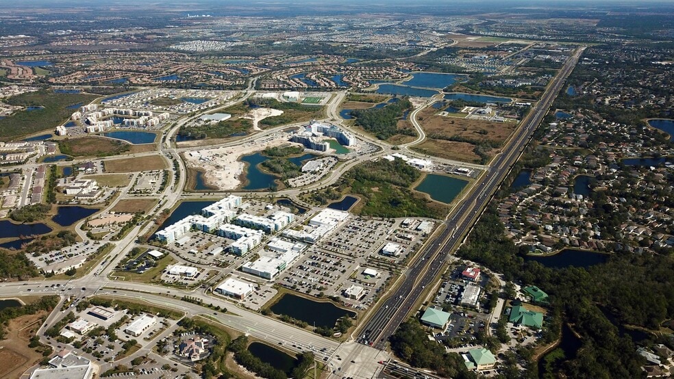 5875 Crossland Trl, Lakewood Ranch, FL à vendre - Aérien – Image 2 sur 8