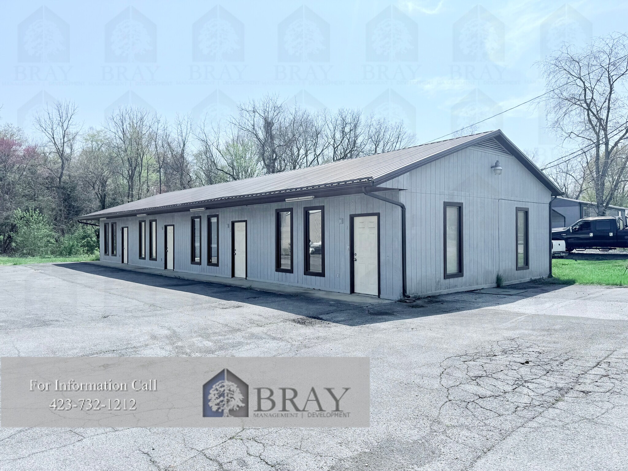 5512 Fort Henry Dr, Colonial Heights, TN à louer Photo principale– Image 1 sur 10