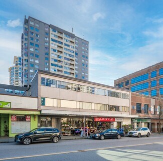 Plus de détails pour 610 6th Avenue, New Westminster, BC - Logement à vendre
