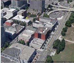735 SW 1st Ave, Portland, OR - VUE AÉRIENNE  vue de carte - Image1