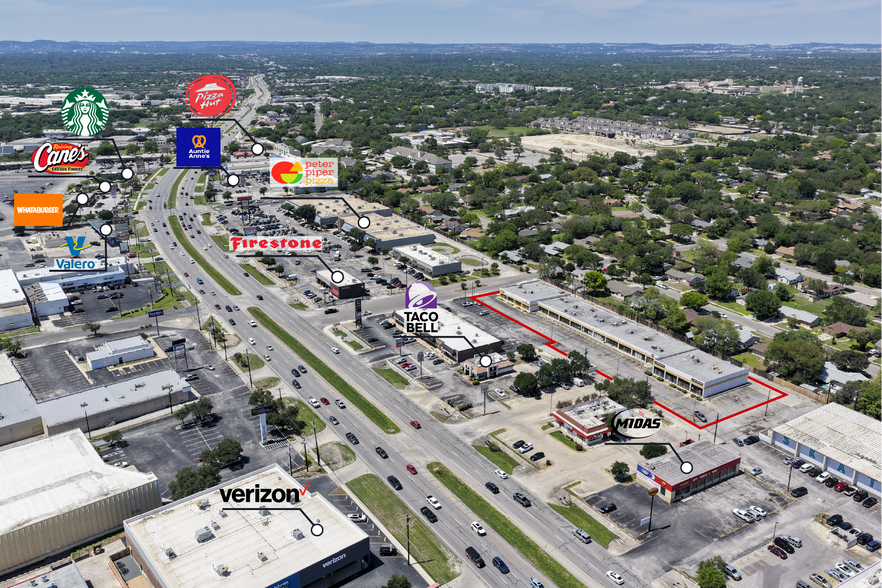 6821-6883 Bandera Rd, San Antonio, TX à louer - Photo de l’immeuble – Image 3 sur 9