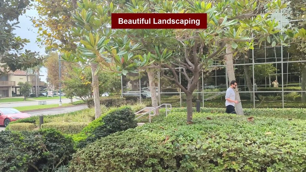 1915 W Orangewood Ave, Orange, CA à louer - Vidéo sur l’annonce professionnelle – Image 2 sur 5