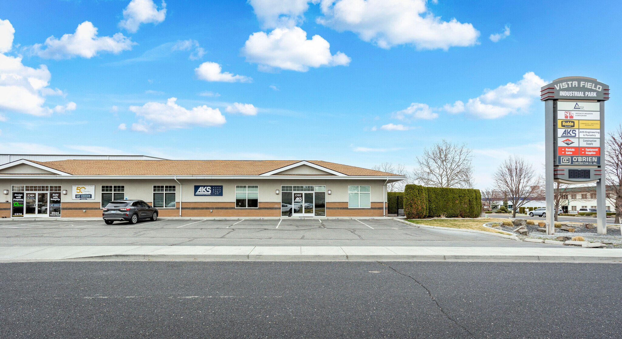 501 N Quay St, Kennewick, WA à louer Photo de l’immeuble– Image 1 sur 28