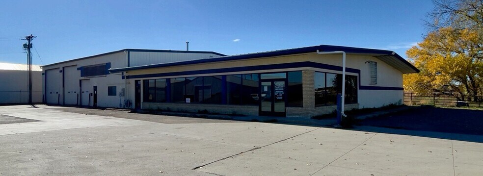 1417 39th Ave SE, Mandan, ND à vendre - Photo principale – Image 1 sur 10