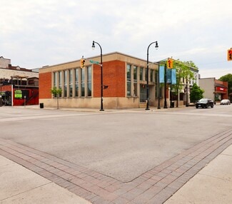 Plus de détails pour 899 2nd Av E, Owen Sound, ON - Local commercial à vendre
