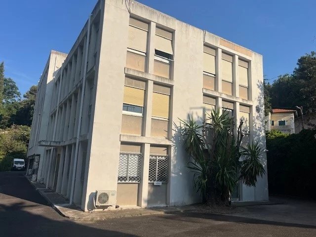 Bureau dans Nice à louer - Photo de l’immeuble – Image 1 sur 4