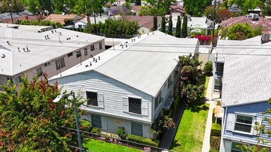 5319 Whitsett Ave, Valley Village, CA - VUE AÉRIENNE  vue de carte - Image1