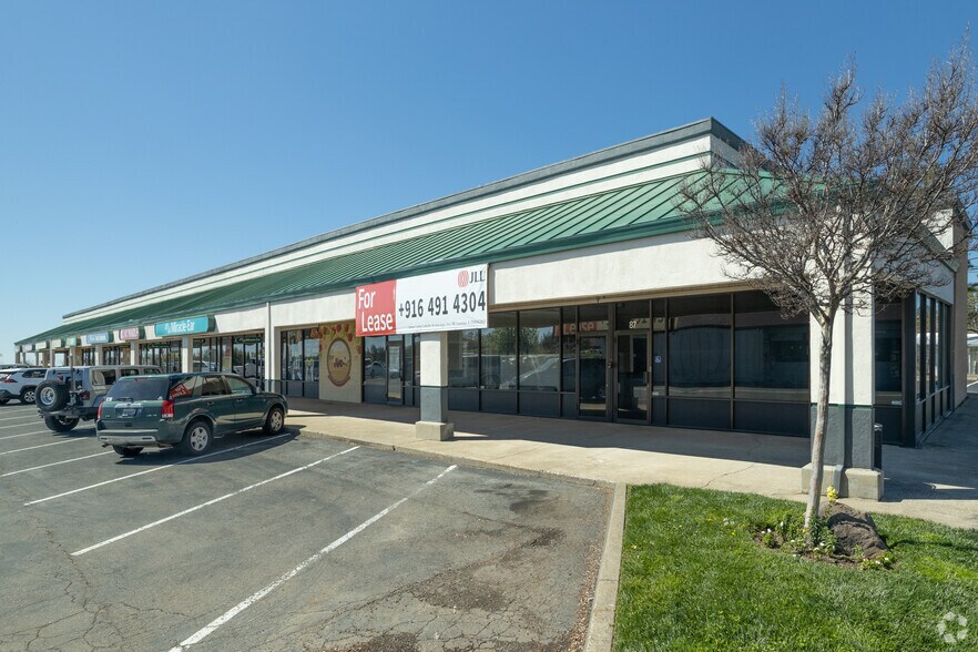 21-99 Fairlane, Placerville, CA à louer - Photo de l’immeuble – Image 2 sur 7