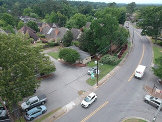 Plus de détails pour 1745 Oxmoor Rd, Birmingham, AL - Bureau à vendre