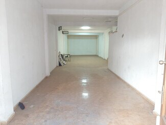Plus de détails pour Carrer Albuixarres, 53, Alzira - Local commercial à louer