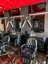 4221 E Chandler Blvd, Phoenix, AZ à louer Photo intérieure– Image 1 sur 4