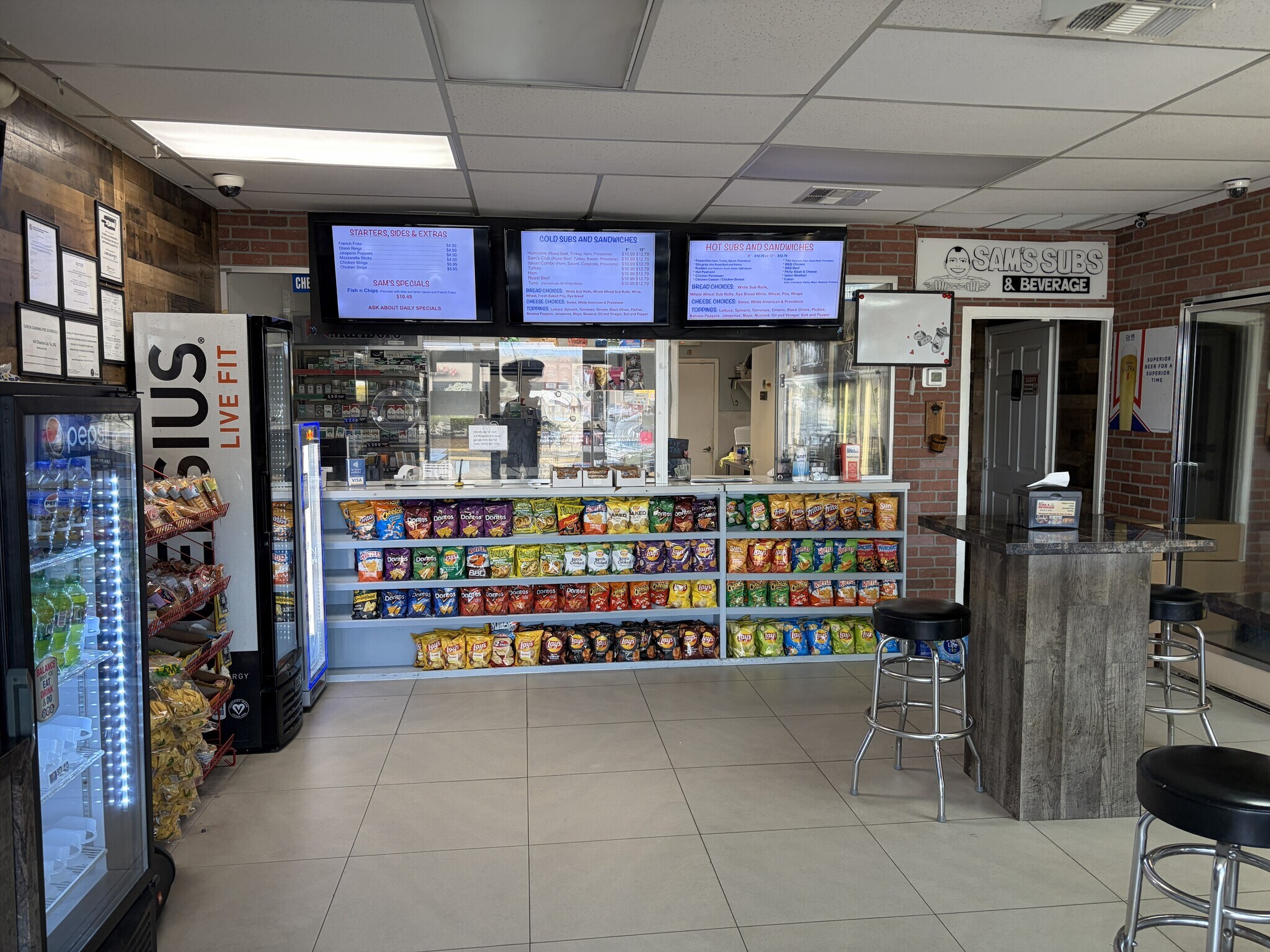 1711-1759 N Powerline Rd, Pompano Beach, FL à louer Photo intérieure– Image 1 sur 5