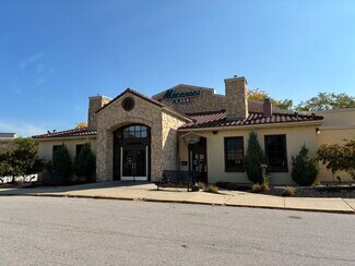 Plus de détails pour 25001 Country Club Blvd, North Olmsted, OH - Local commercial à vendre