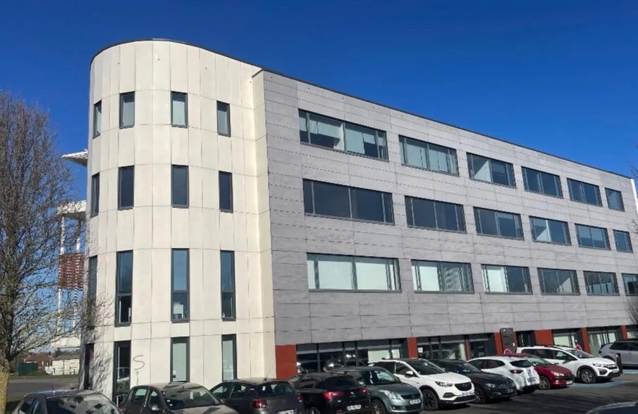 Bureau dans Saint-Laurent-Blangy à vendre - Photo de l’immeuble – Image 1 sur 5