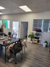 8888 Odlin Cres, Richmond, BC à louer Photo intérieure– Image 2 sur 3