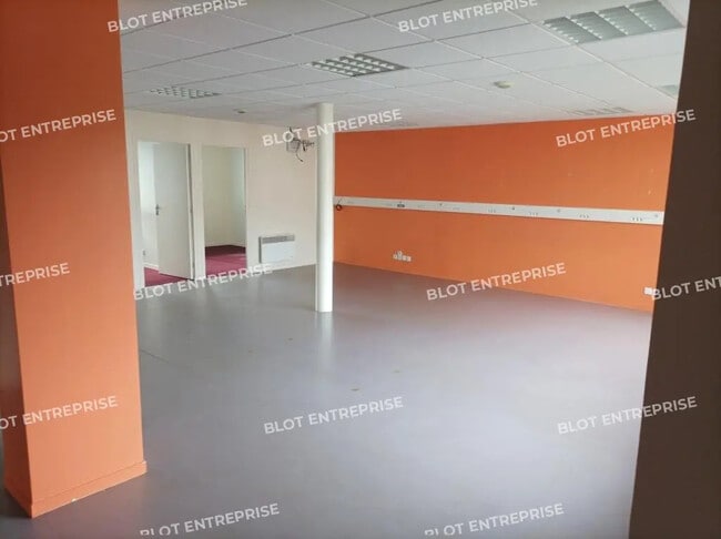 Plus de détails pour Bureau à vendre