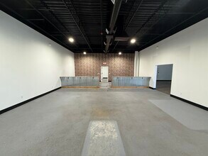 2600 Middletown Commons, White Hall, WV à louer Photo intérieure– Image 1 sur 7