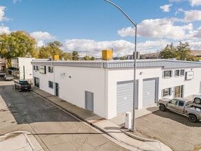 222 Silver St, Elko, NV à louer Photo intérieure– Image 2 sur 24