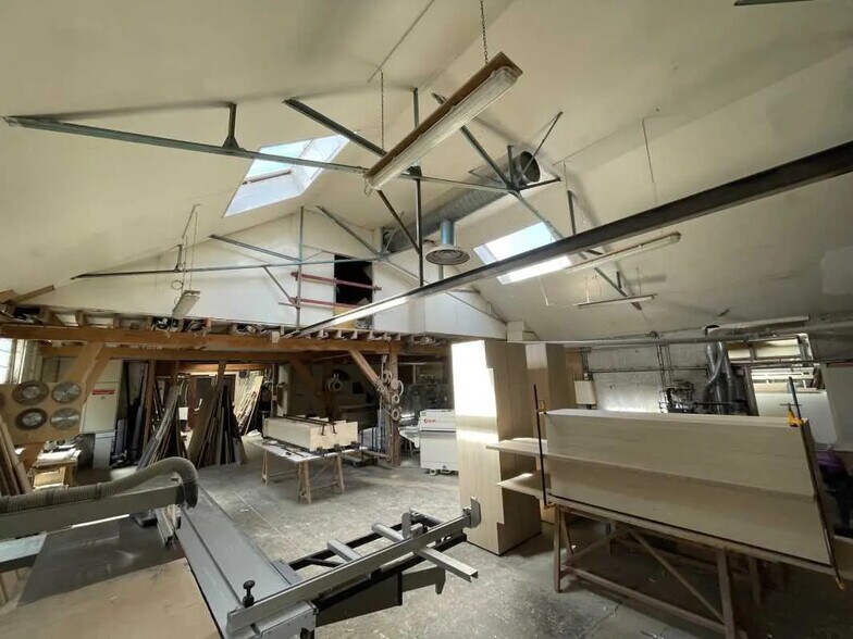 Bureau dans Rouen à louer - Photo de l’immeuble – Image 3 sur 6