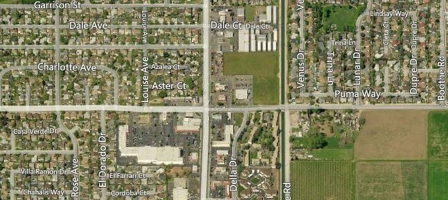 2304 Mitchell Rd, Ceres, CA à vendre - Photo principale – Image 1 sur 10