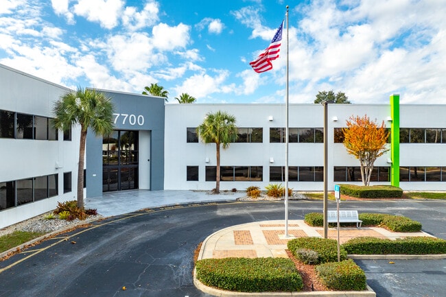 Plus de détails pour 7600 Southland Blvd, Orlando, FL - Différents types d’espaces à louer